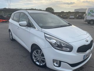 KIA Carens 2015