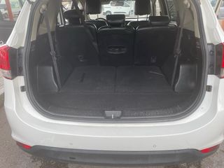 KIA Carens 2015