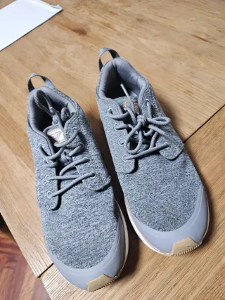 Zapatillas deportivas Roxy grises