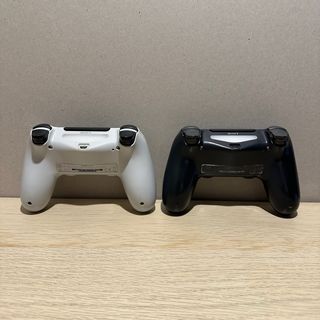 PlayStation 4 Pro 1TB + accesorios