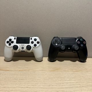 PlayStation 4 Pro 1TB + accesorios