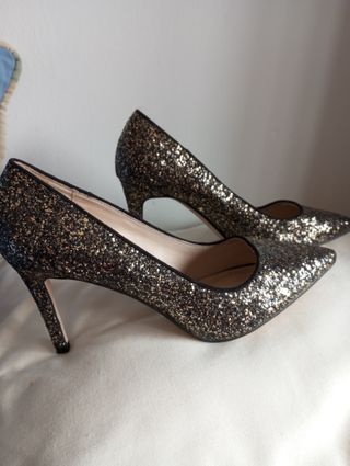 Zapatos de tacón con purpurina