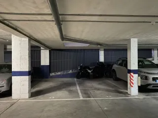 Plaza de garaje en venta en Valdegastea