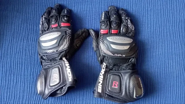 Guantes Komine GP-X para entretiempo