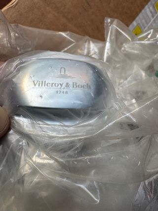 Piletta Villeroy & Boch con pulsante apertura