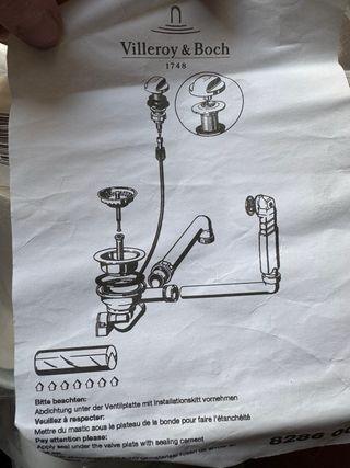 Piletta Villeroy & Boch con pulsante apertura