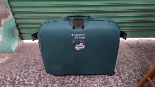 Maleta samsonite 



