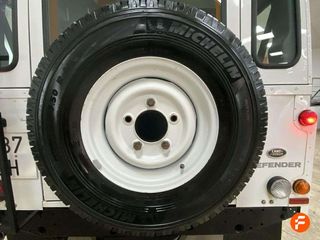 Land-Rover Defender 110 SW E