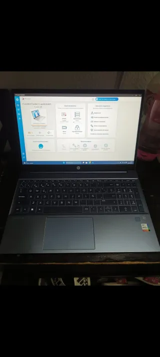 Portátil HP Azul y Plateado