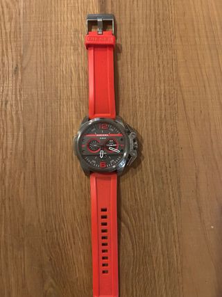Reloj Diesel Correa Roja y Plata