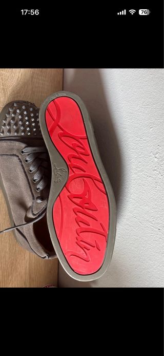Zapatos Christian Louboutin Grises