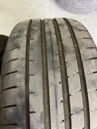 Neumáticos Goodyear 245/40R19