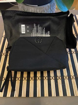 Neceser Armani Beauty Negro Pequeño