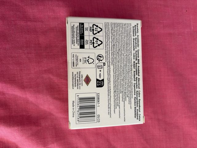 Confezione di bracciali e anelli a farfalla