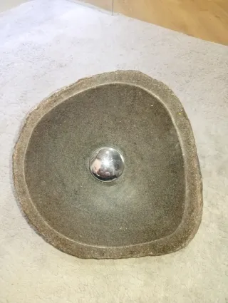 Lavabo de piedra natural