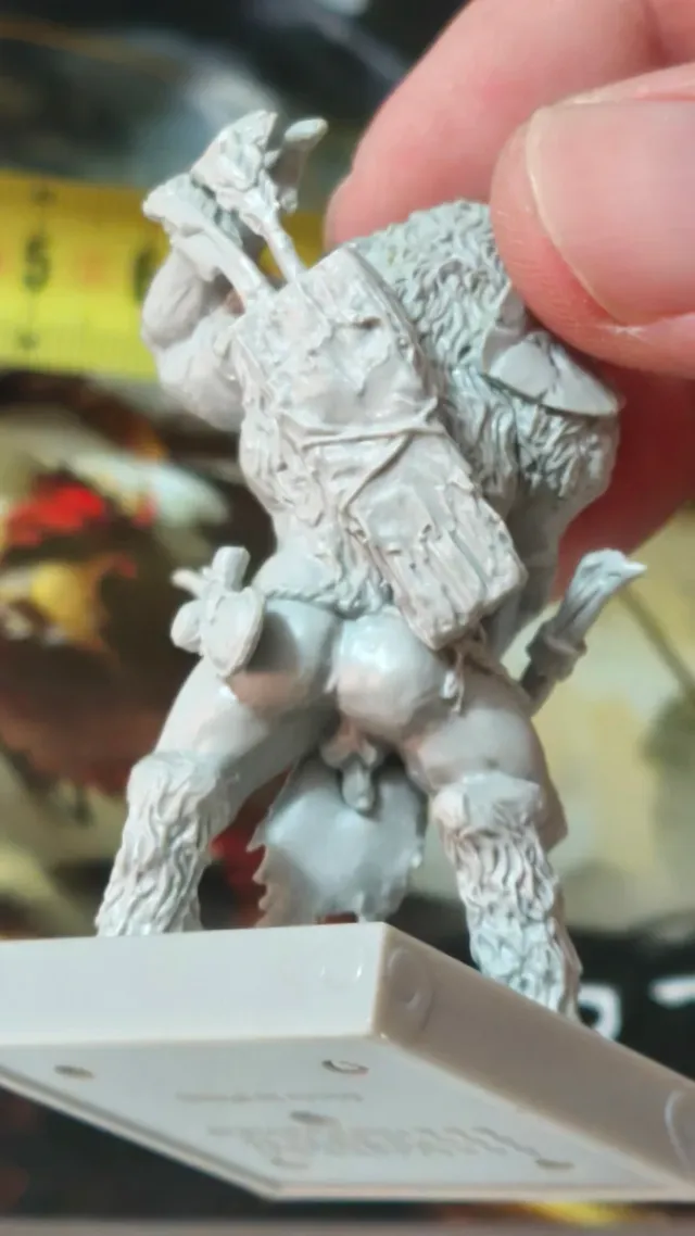 Miniatura Guerrero Arquero Toro Bharhaz