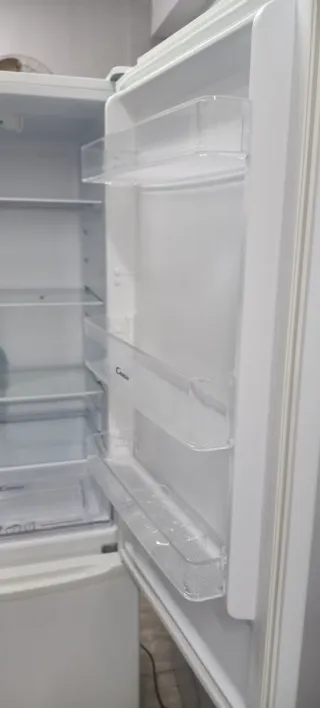 Nevera Combi Blanca Candy
NO FROST ENERGÍA A+