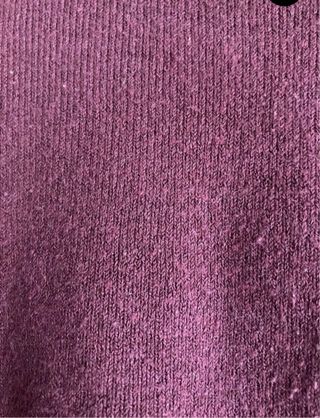 Jersey cuello alto burdeos Bershka
