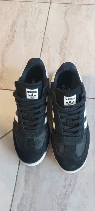 Adidas SL 72 Zapatillas Negras y Blancas
