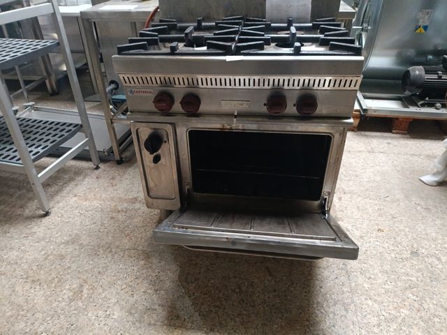 Cocina Industrial 4 Fuegos + Horno
658746091