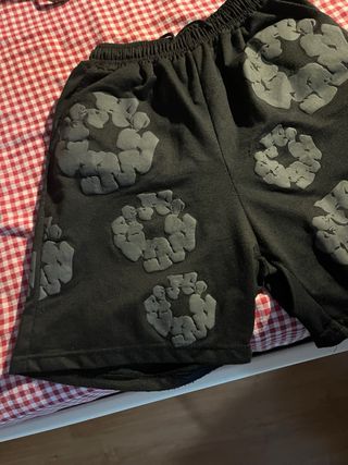 Pantalón de chándal negro con diseño