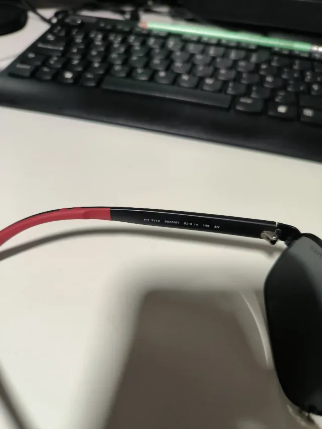 Gafas Polo Ralph Lauren Negras y Rojas.