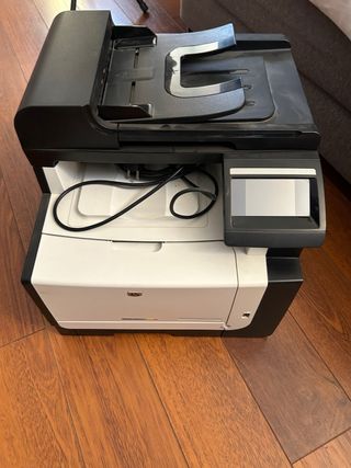 Impresora HP Color LaserJet Pro CM1415fnw MFP