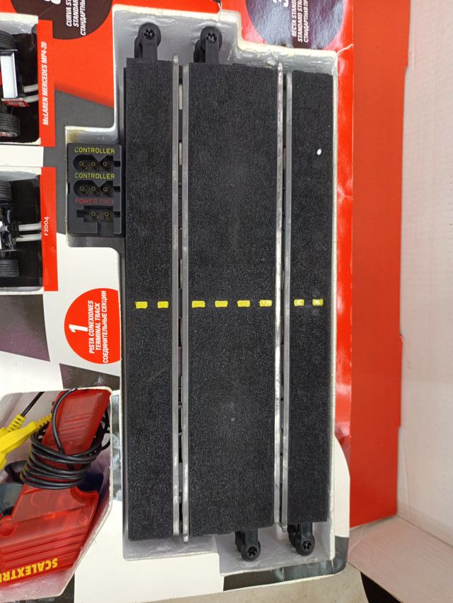 Scalextric 2 Pistas Rally y F1