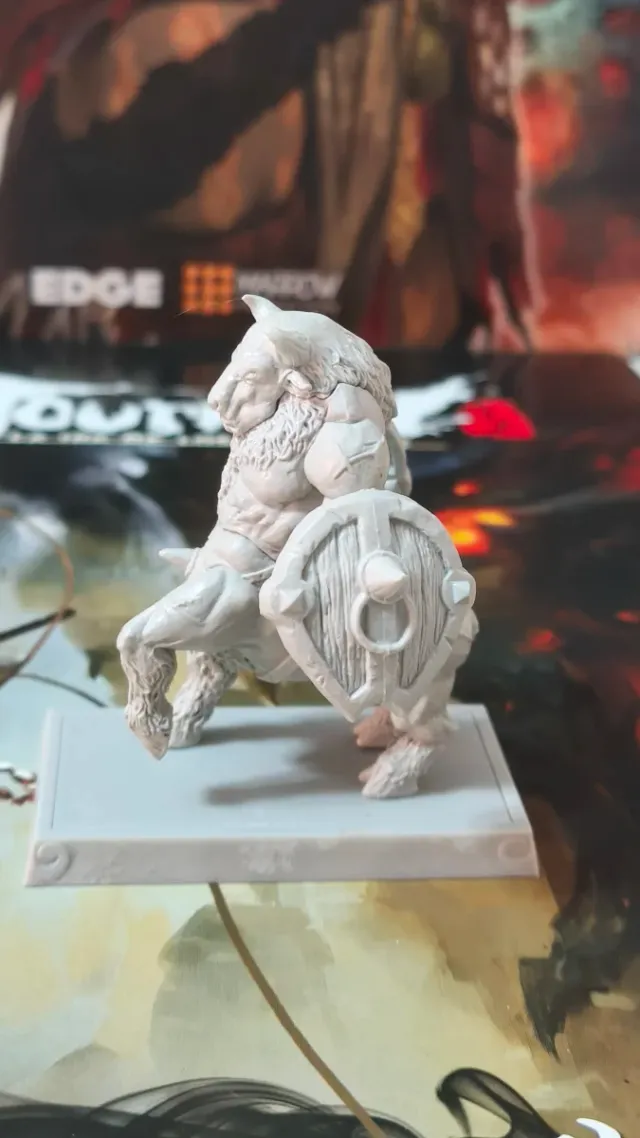 Miniatura Guerrero Berserker Toro Boof