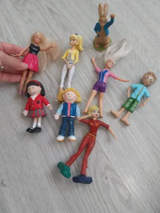 Lote figuras y muñecos antiguos