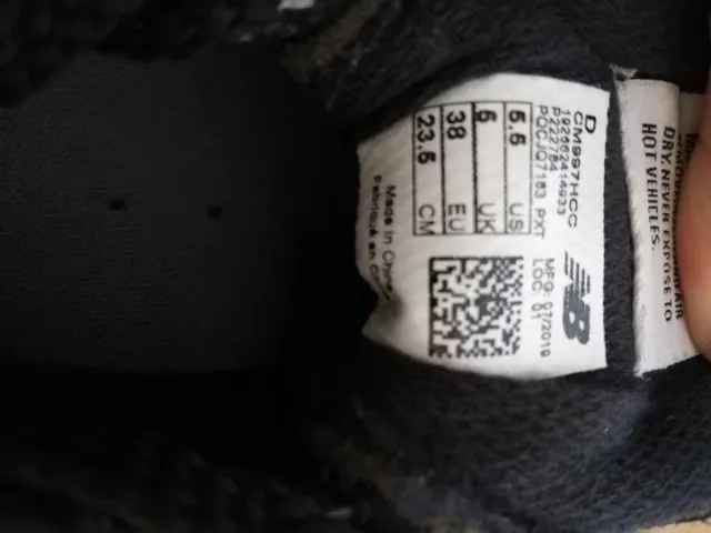 Zapatillas New Balance 997H Negras y Grises