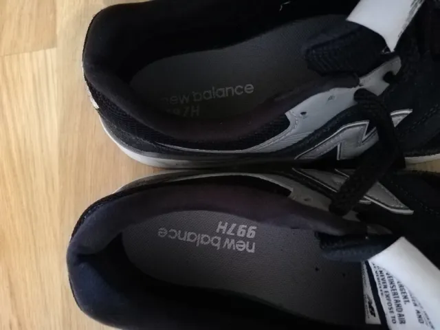 Zapatillas New Balance 997H Negras y Grises