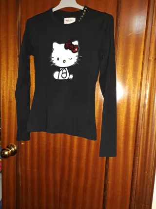 Camiseta Hello Kitty Negra Manga Larga