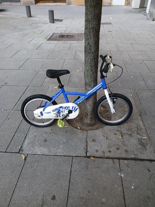 Bicicleta infantil azul Btwin