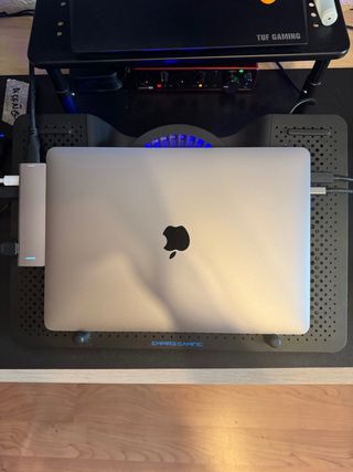 MacBook Pro 13” 2020 1TB 16GB i5