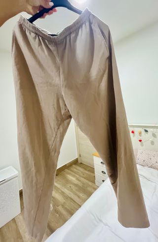 Pantalon ancho H&M color beige 