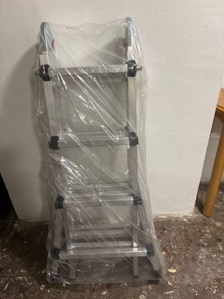 Escalera aluminio plegable