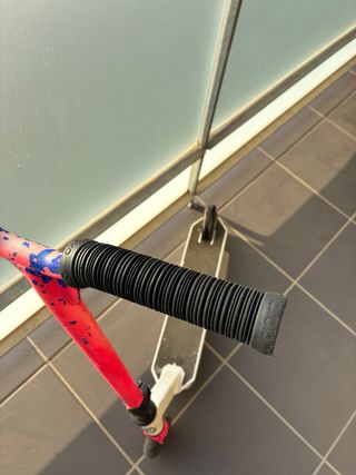 Patinete Oxelo Rojo y Blanco PUÑOS NUEVOS