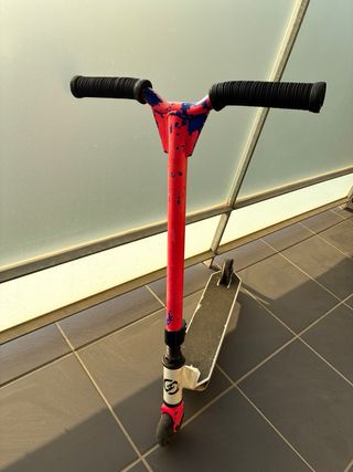 Patinete Oxelo Rojo y Blanco PUÑOS NUEVOS