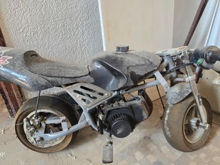 Mini moto gasolina  hace tiempo  no se  arranca