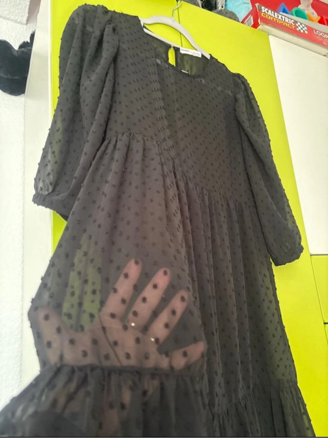 Vestido plumeti negro