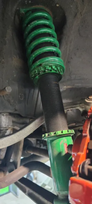 Suspensión tein Mitsubishi Lancer Evo 7 8 9