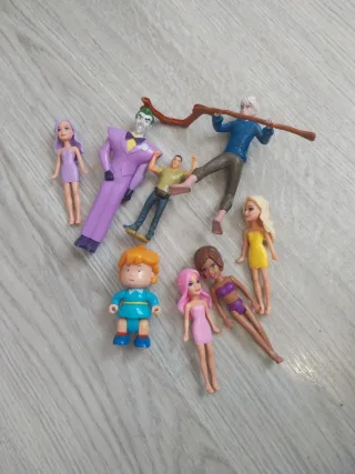 Lote de 8 figuras de personajes