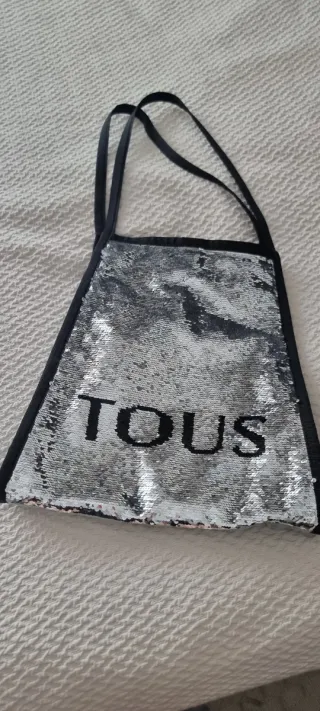 Bolso lentejuelas Tous negro y plateado