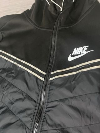 Chaqueta Nike Tech 