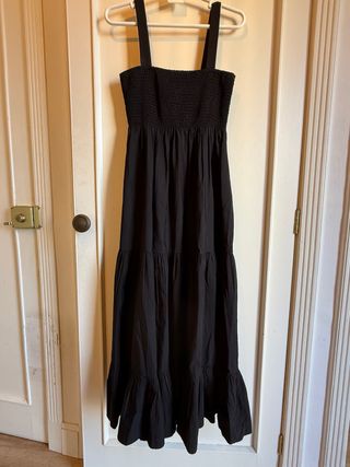 Vestido negro largo con tirantes Zara