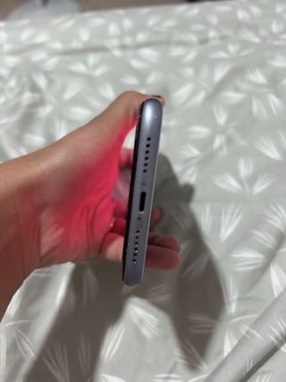 iPhone 11 viola