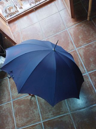 Paraguas antiguo