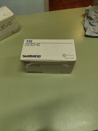 Carrete Pesca Shimano TR 200-G