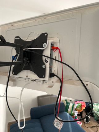 Televisor Inves Blanco